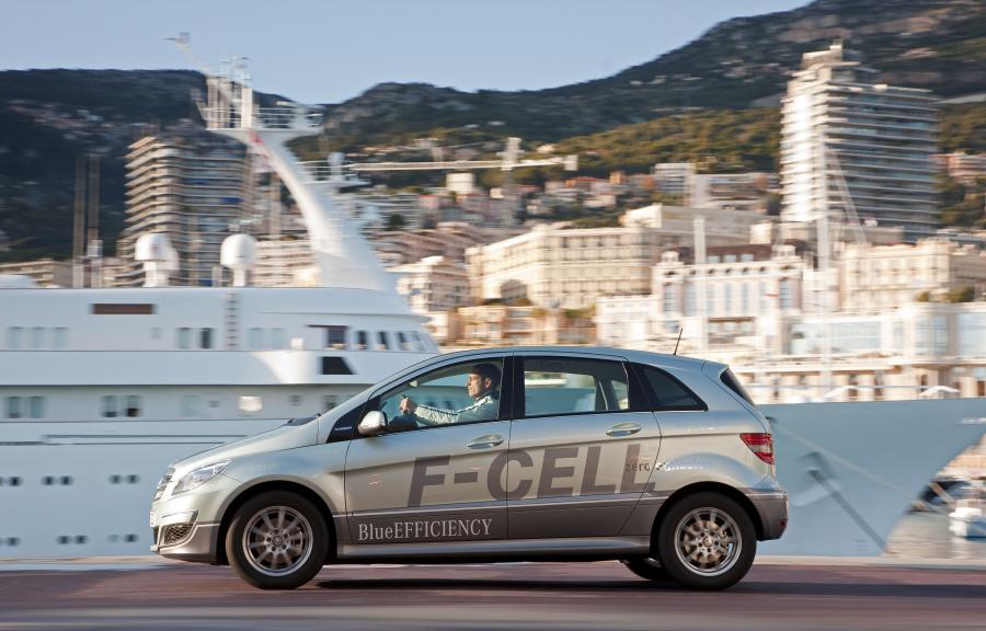  Mercedes-Benz B-Class F-Cell 2009 года  (фото 14 из 14)